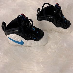 Nike Lil Posite Pro Infant Size 1 Black and White NWOT